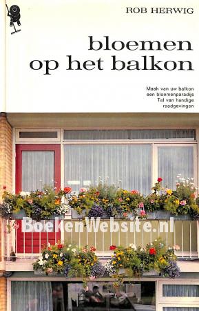 Bloemen op het balkon