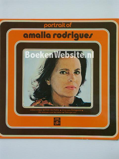 Amalia Rodrigues / Portrait of